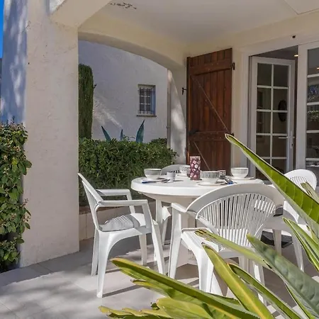 Appartamento Beau 40m2, Proche Du Centre Saint-Raphaël