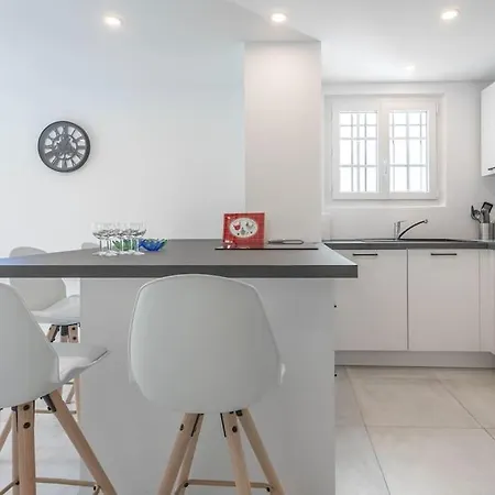 Apartment Beau 40m2, Proche Du Centre *