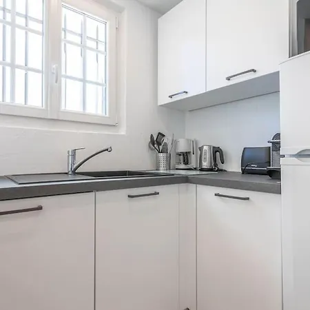 Beau 40m2, Proche Du Centre Saint-Raphael (Var)
